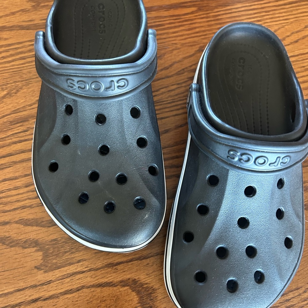 Women croc black slip on new 9